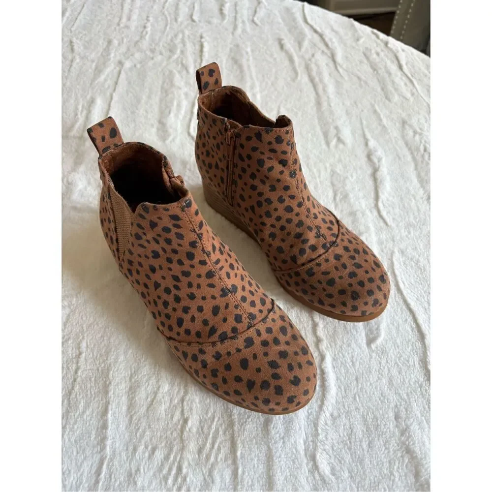 TOMS Kelsey Girls Toddler Youth Boot 3 M US Little Kid Cheetah
